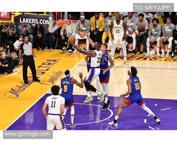 足球巨星转战篮球赛场挑战NBA传奇之路 足球巨星转战篮球赛场挑战NBA传奇之路