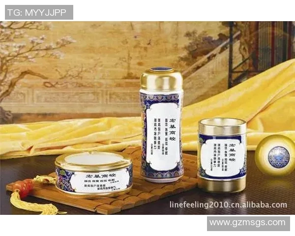 青花瓷足球明星版展现传统工艺与现代运动的完美结合 青花瓷足球明星版展现传统工艺与现代运动的完美结合