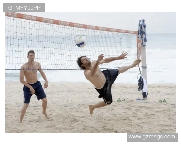 在三亚海滩邂逅足球明星的难忘瞬间与精彩故事