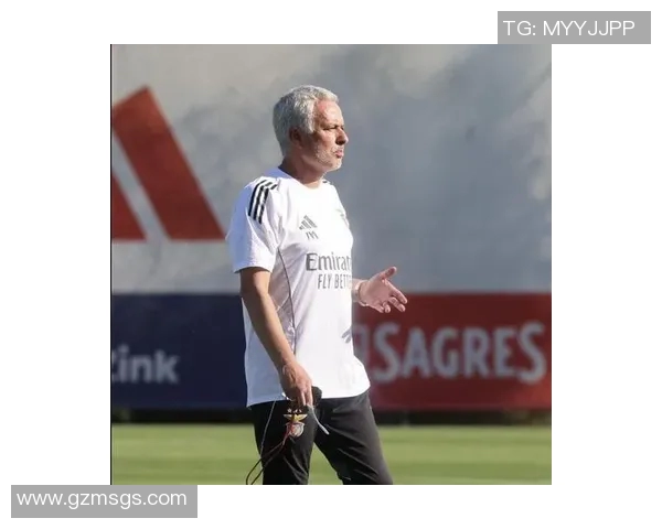 足球明星中谁是跑得最快的球员揭秘与速度背后的训练秘诀 足球明星中谁是跑得最快的球员揭秘与速度背后的训练秘诀