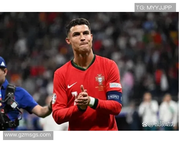 足球明星C罗的宿敌们：他们如何在赛场上挑战传奇的辉煌